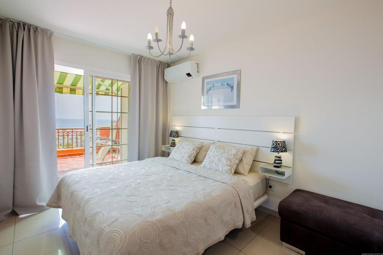 Superior Del Duque ocean view 2 bedroom apartment Costa Adeje  Exterior foto